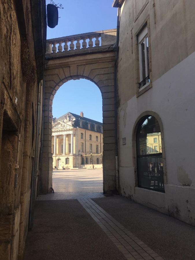 Le Palais Apartment Dijon Exterior photo